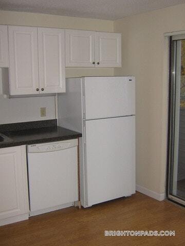 Building Photo - 144 N Beacon St