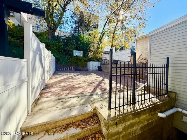 Building Photo - 158 Terrace Ave