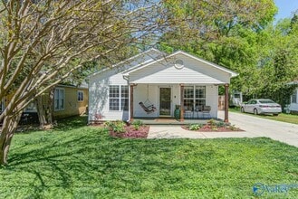 Building Photo - 1605 McCullough Ave NE
