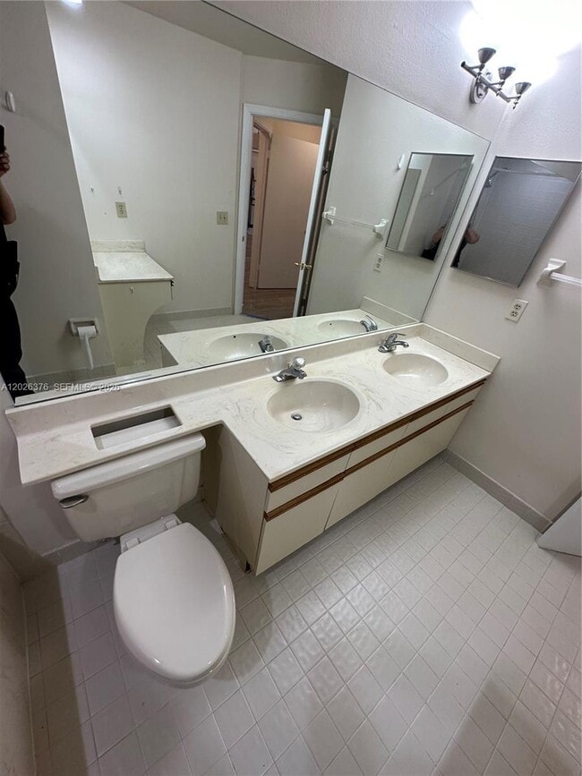 Building Photo - 3176 Arbor Ln