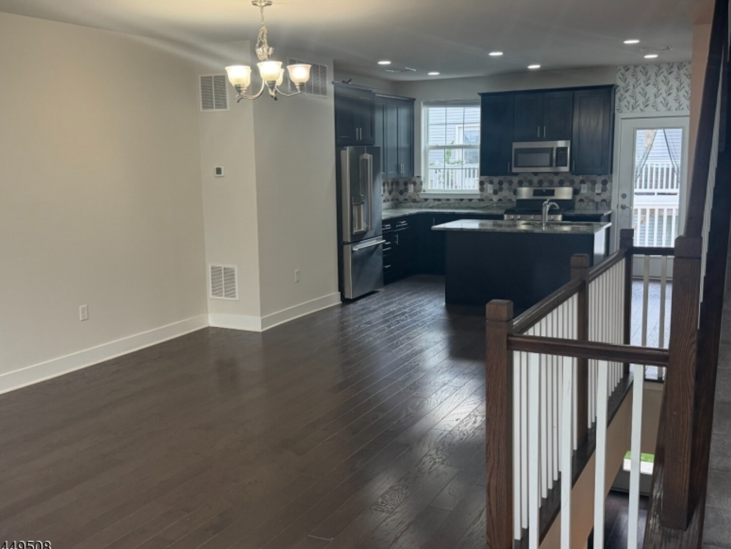 Building Photo - 504 Keenland Ct