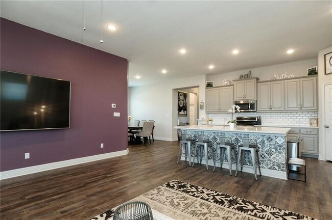 Building Photo - 229 Bonnet Blvd