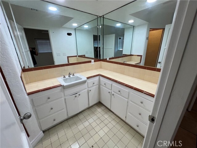 Building Photo - 4255 3rd St