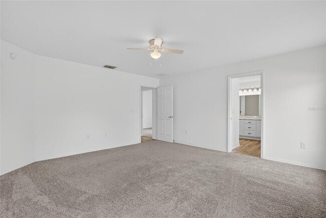 Building Photo - 522 Pentas Ln