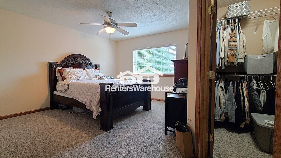 Building Photo - 64 Bridgewater Trail