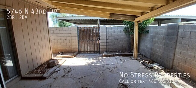 Building Photo - 5746 N 43rd Dr