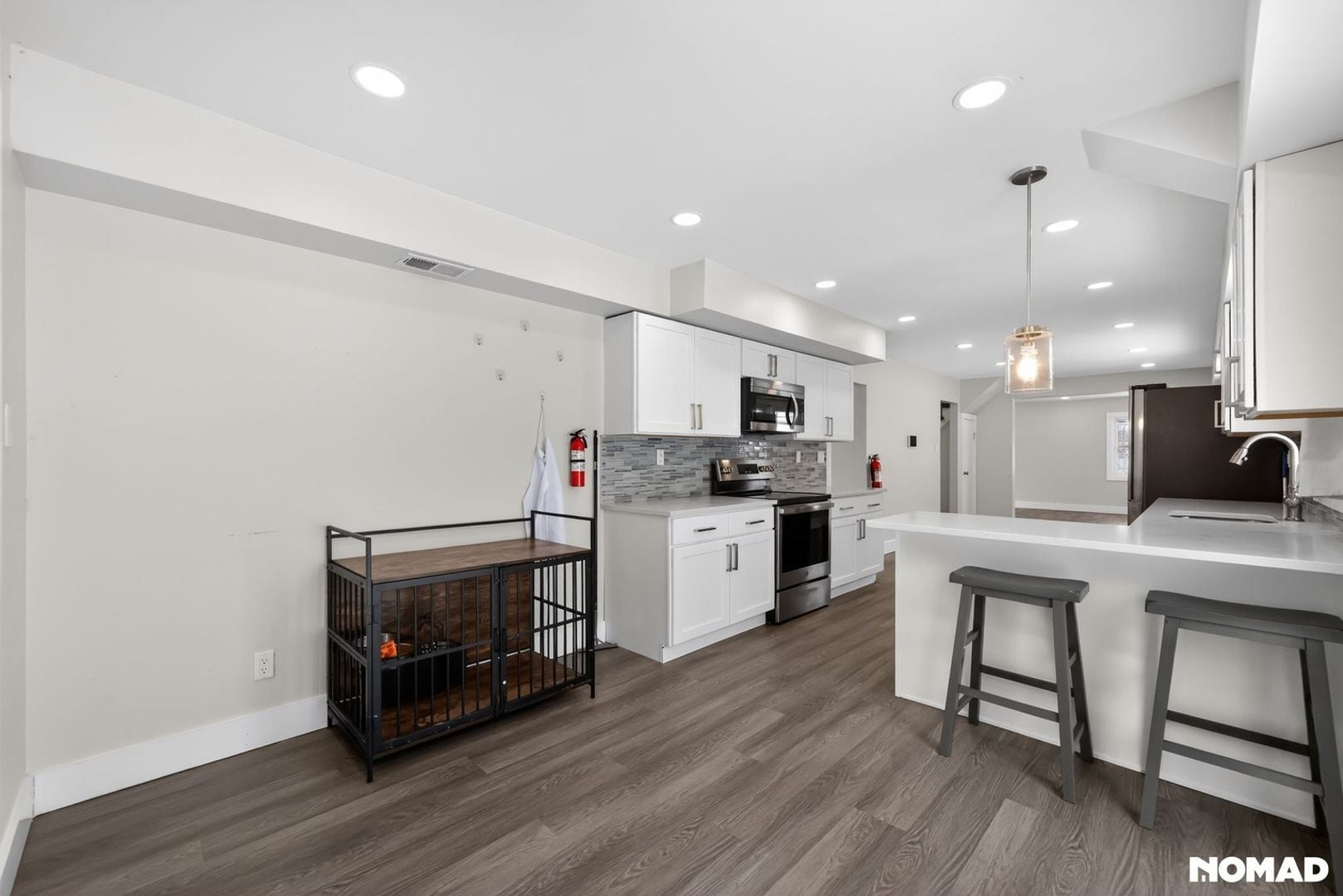 Building Photo - 10 Evergreen Ct