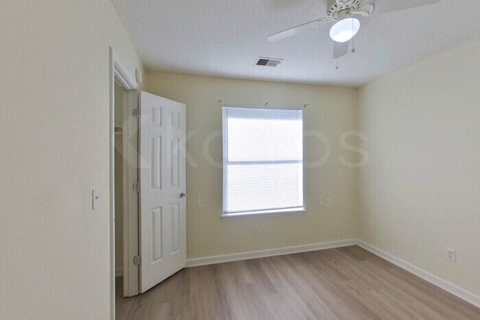 Building Photo - 324 Risdon Way