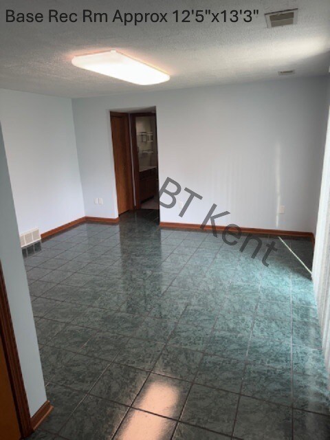 Building Photo - 2146 Gingerwood Ct SE