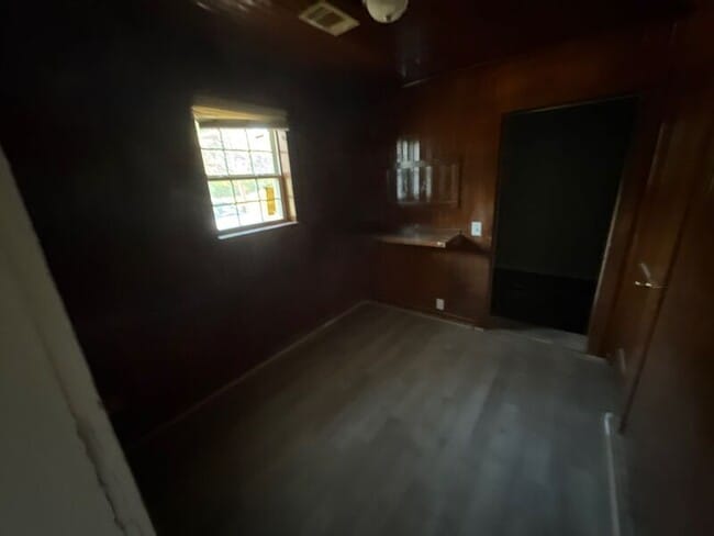 Building Photo - 110 Pine Lawn Pl