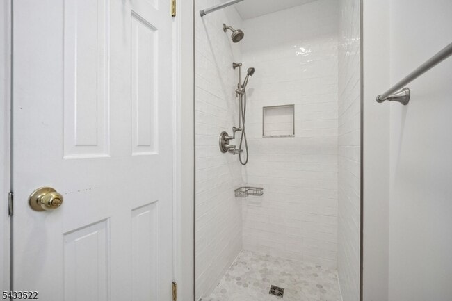 Building Photo - 5E Somerset Hills Village