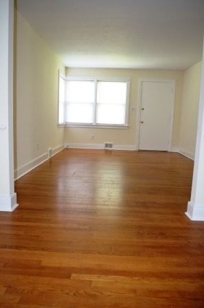 Building Photo - 3 BR/ 1 BA Lakeside Three bedroom with large fenced yard and detached garage/workshop