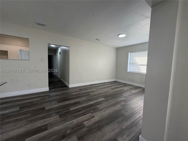 Building Photo - 2431 NW 9th St