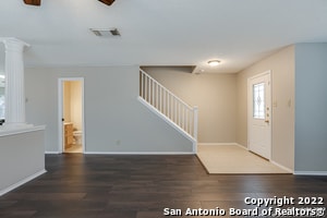 Building Photo - 22011 Oriole Hill Dr
