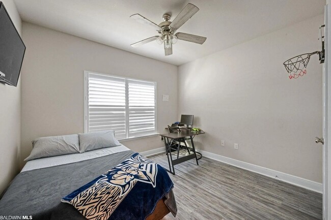 Building Photo - Charming 4BR House in Daphne
