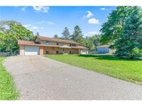 Building Photo - 6040 Hemlock Ln N