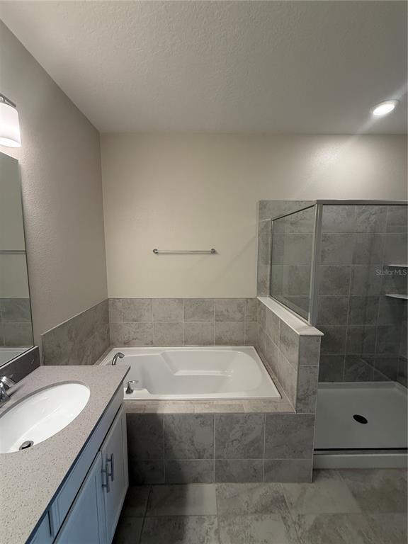 Building Photo - 1206 Payne Stewart Dr