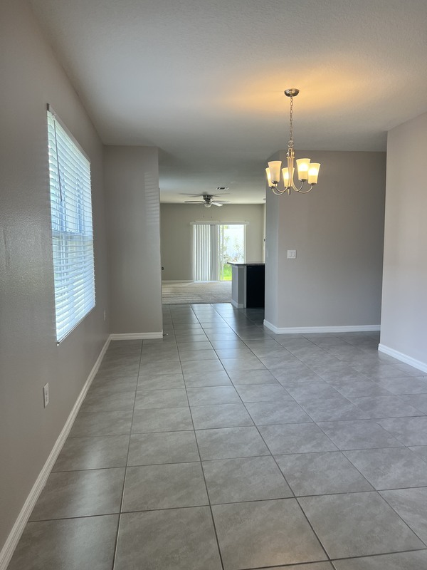 Building Photo - 136 Fall Glo Rd