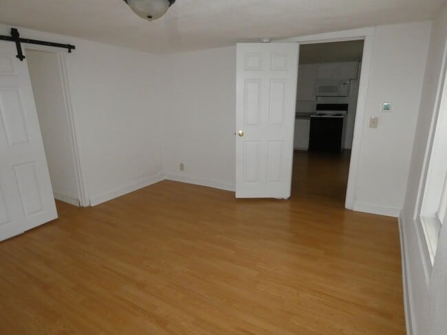 Building Photo - 107 Pearl St