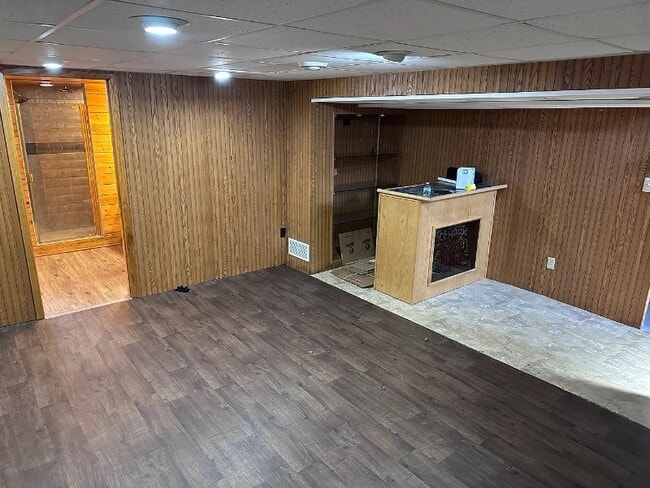 Building Photo - 5700 S Madeline Ave