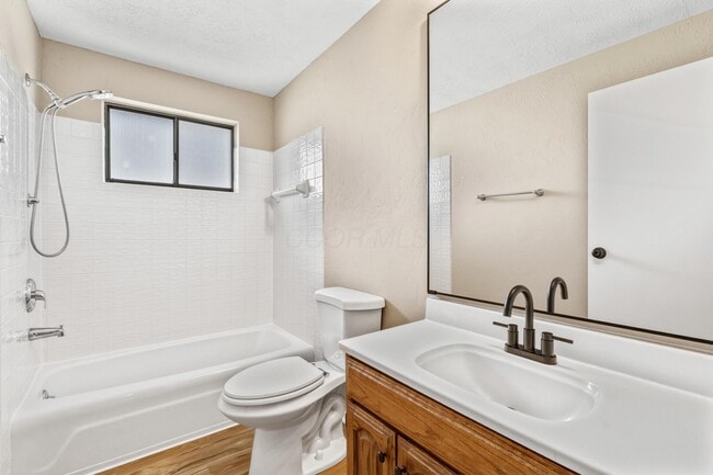 Building Photo - 195 Nottingham Ct