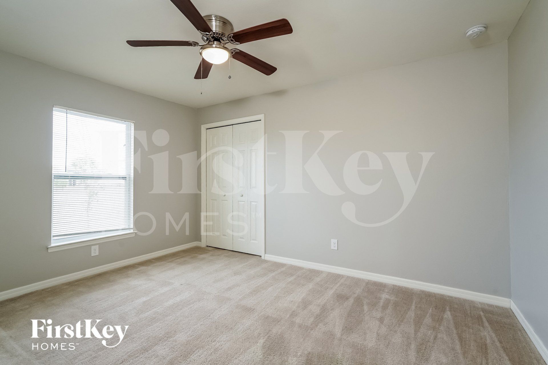 Building Photo - 1719 NW 25th Ln