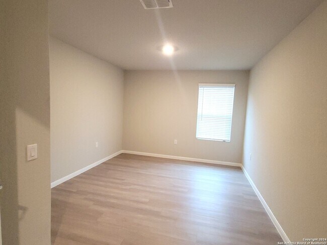 Building Photo - 4503 Meadowland Pl