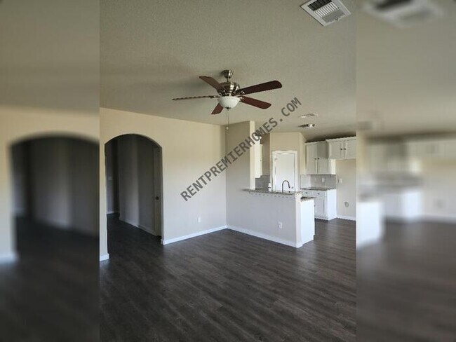 Building Photo - 4225 Andrea Ln