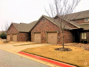 Building Photo - 3226 W Montrail Pl