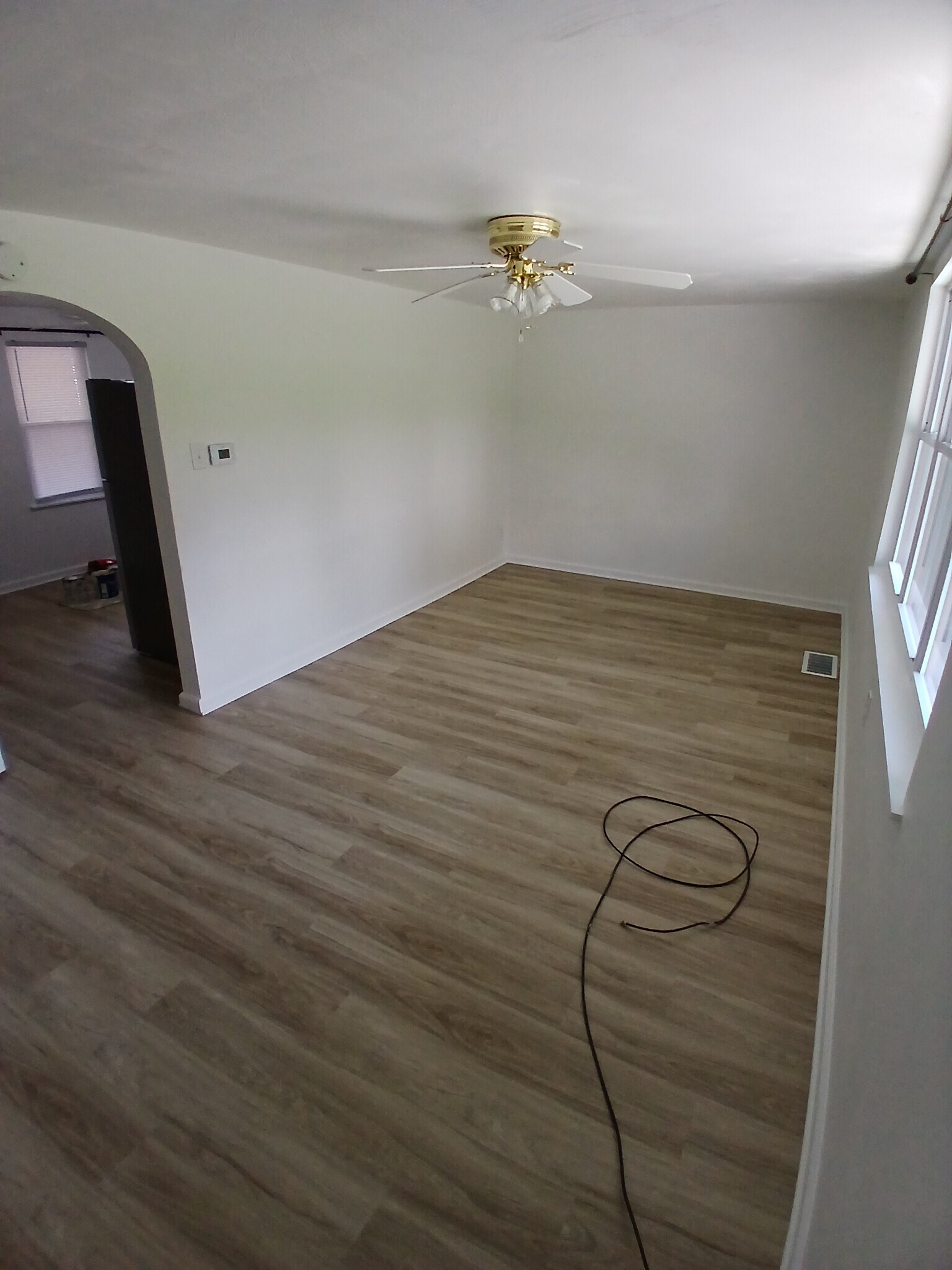 Building Photo - 728 9th Ave