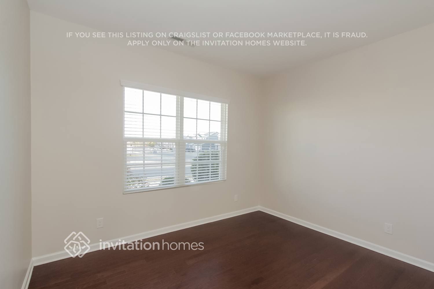 Building Photo - 1014 Dairy Glen Rd