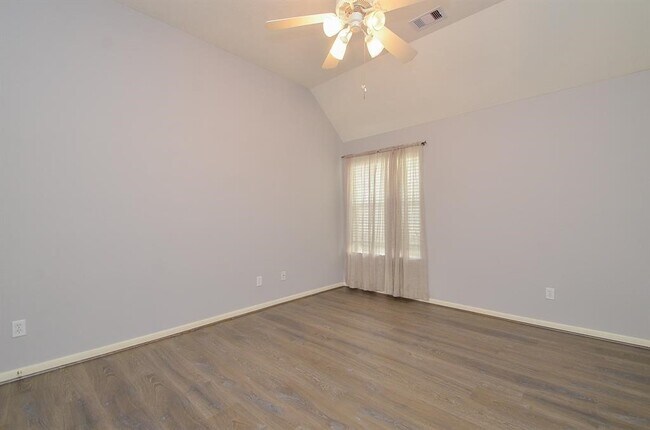 Building Photo - 6726 Oakman Ln