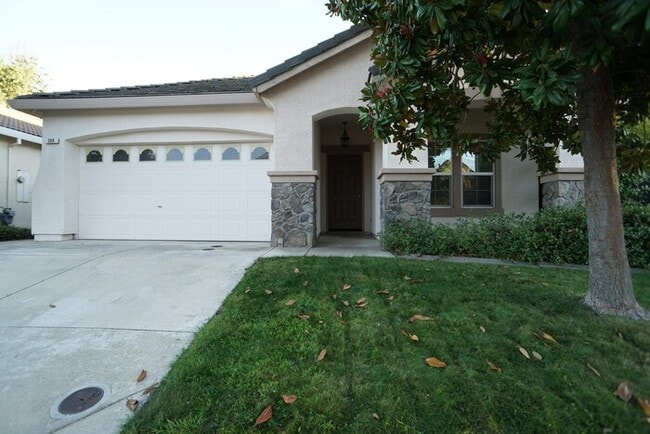 Building Photo - Charming 3 Bedroom Home for Rent in Crocker Ranch  Roseville!