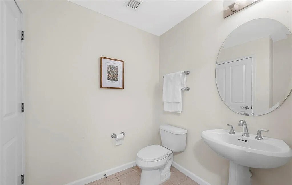 Building Photo - 4909 Laclede Ave