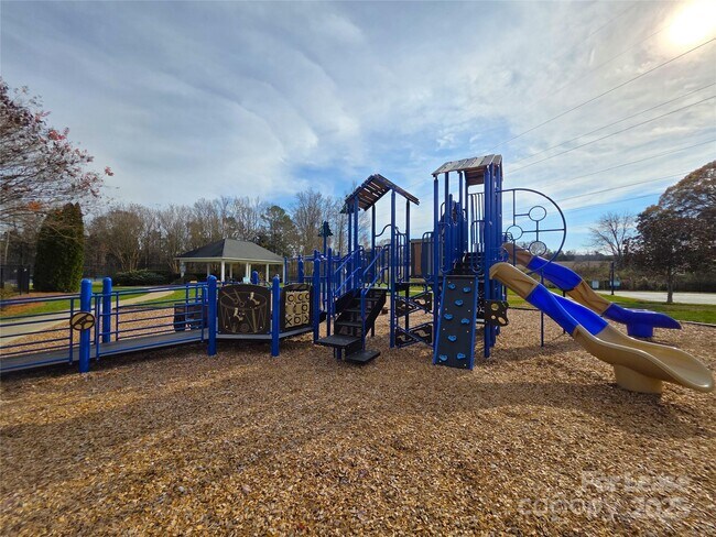 Building Photo - 3320 Keady Mill Loop