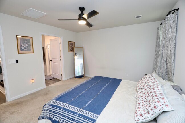 Building Photo - 1029 Bermuda Cedar Ln