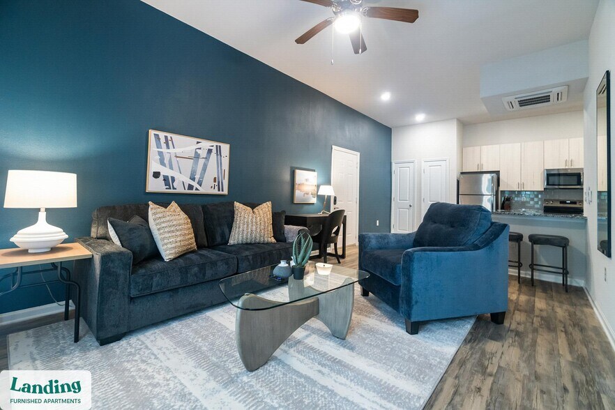 Building Photo - 655 W Mallard Creek Church Rd