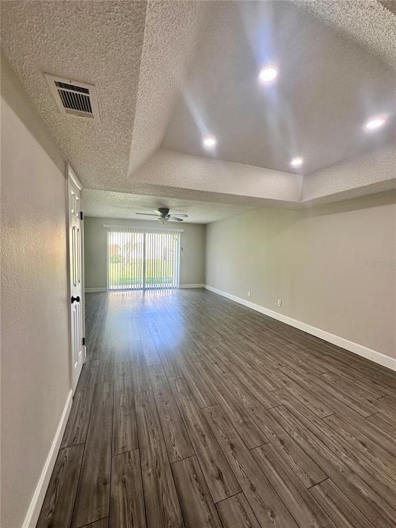 Building Photo - 7512 Bolanos Ct