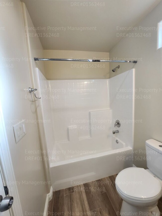 Building Photo - New constructed 3 bedroom/ 2 bathroom home