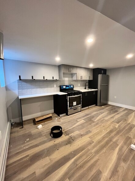34 Clerk St Basement - 32 Clerk St