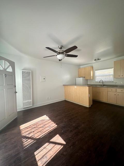Interior Photo - 1720 E. 1st St