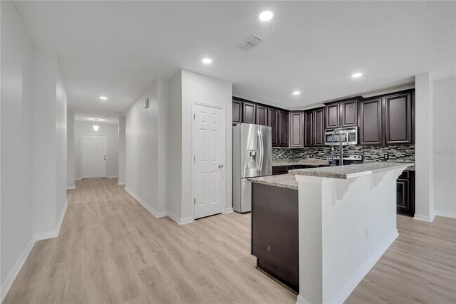 Building Photo - 1420 Marsh Meadow Ln