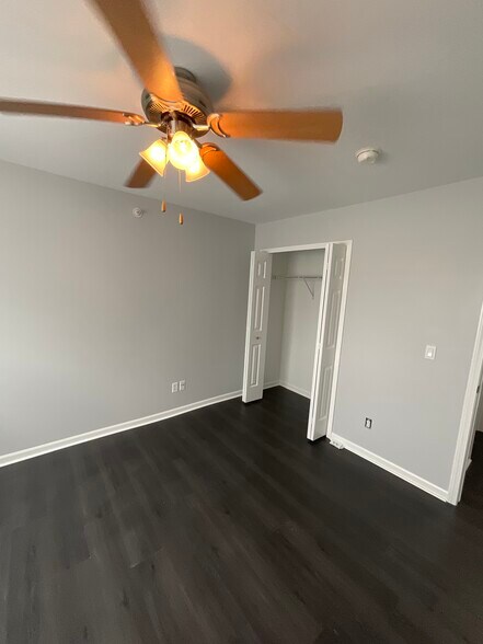 Building Photo - 23840 Northstone Village Dr