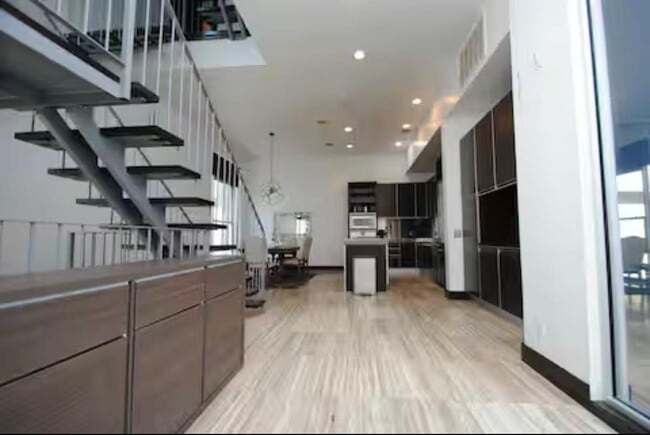 Building Photo - 4118 Floyd St