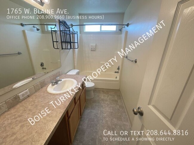 Building Photo - 1765 W Blaine Ave