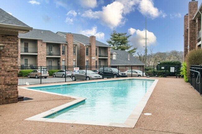 Building Photo - 312 Sloan Rd