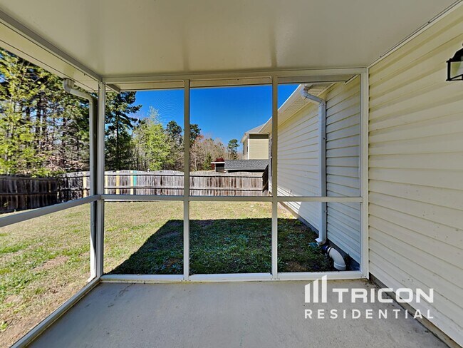 Building Photo - 205 Spring Frost Dr