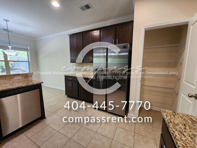 Building Photo - 5903 Krim Dr