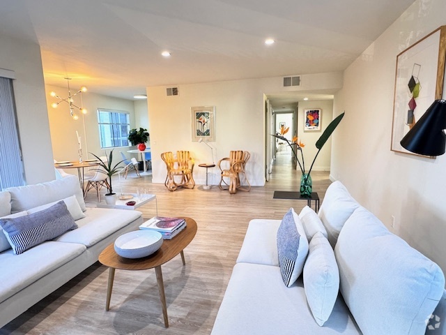 Building Photo - Sherman Oaks Apartments - No Availability
