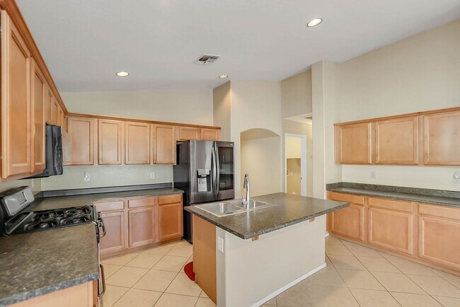 Building Photo - **Stunning 4-Bedroom, 3-Full Bath Home with Double Master Suites and Den